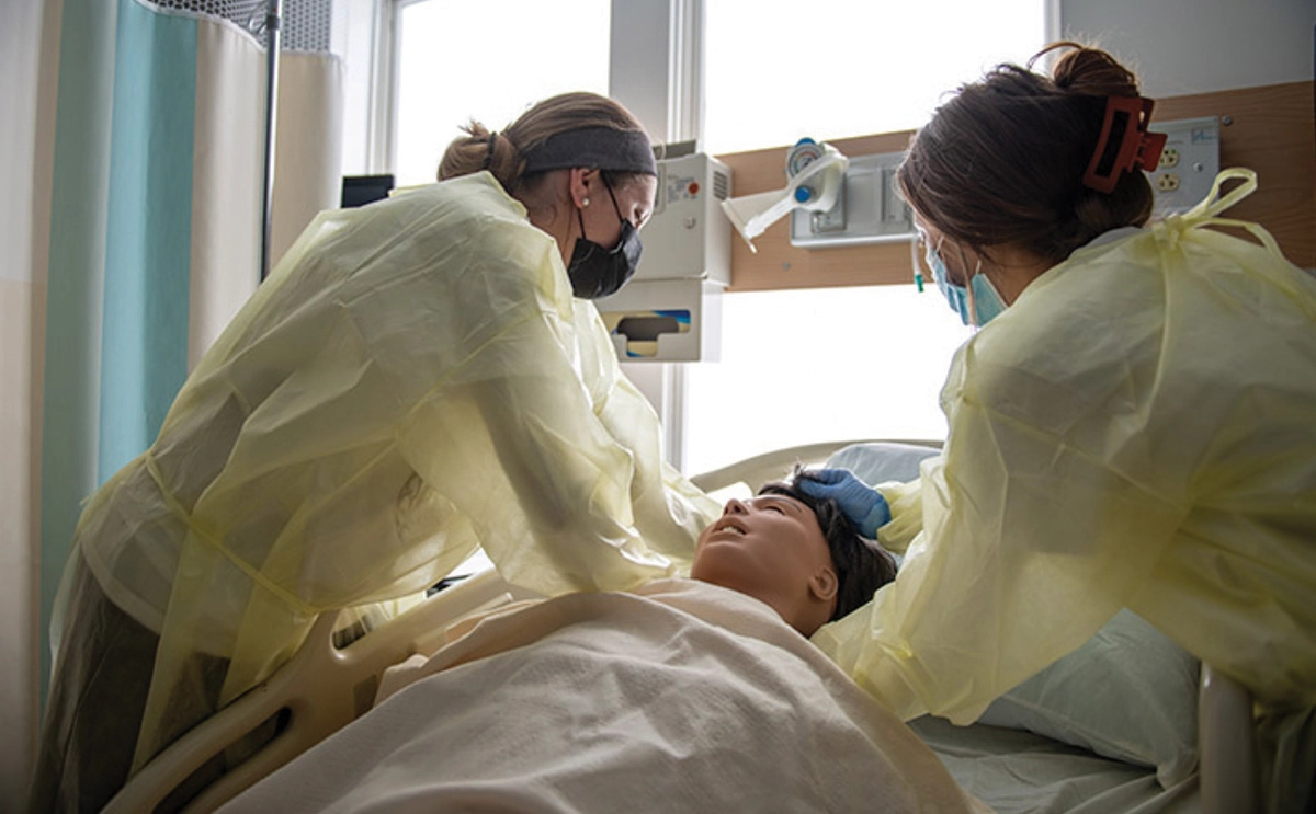BW nursing students receive hands-on training in clinical experiences.