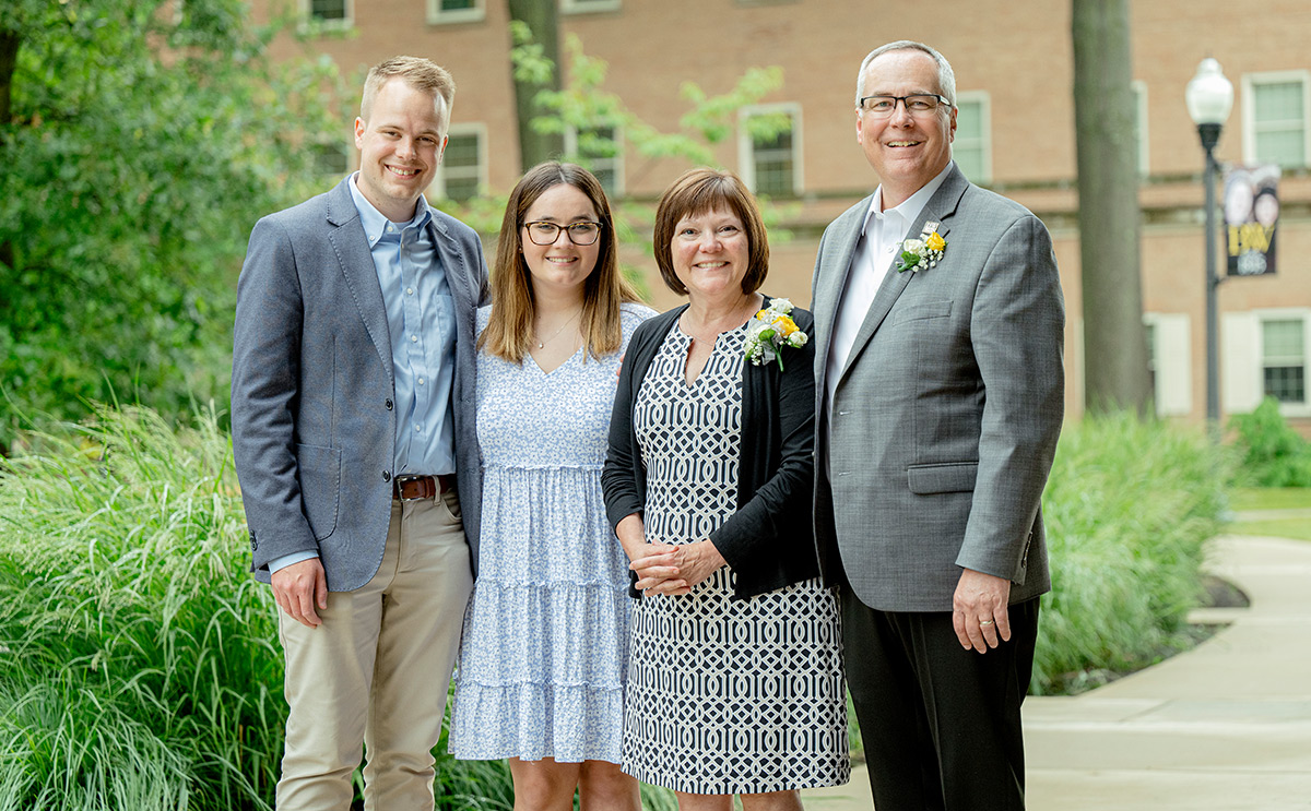 Photo of the Helmer family