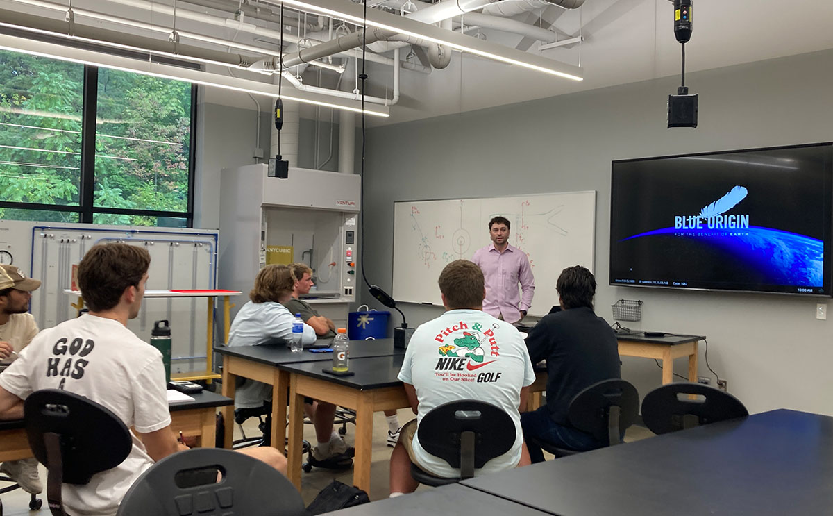 Jeremy Hamlin speaks to BW engineering students