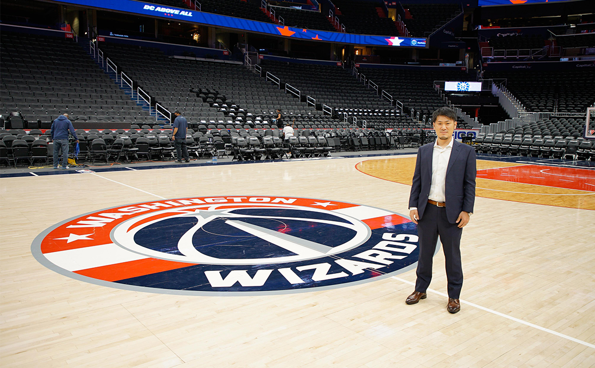 Ryo Shinkawa on Wizards basketball court