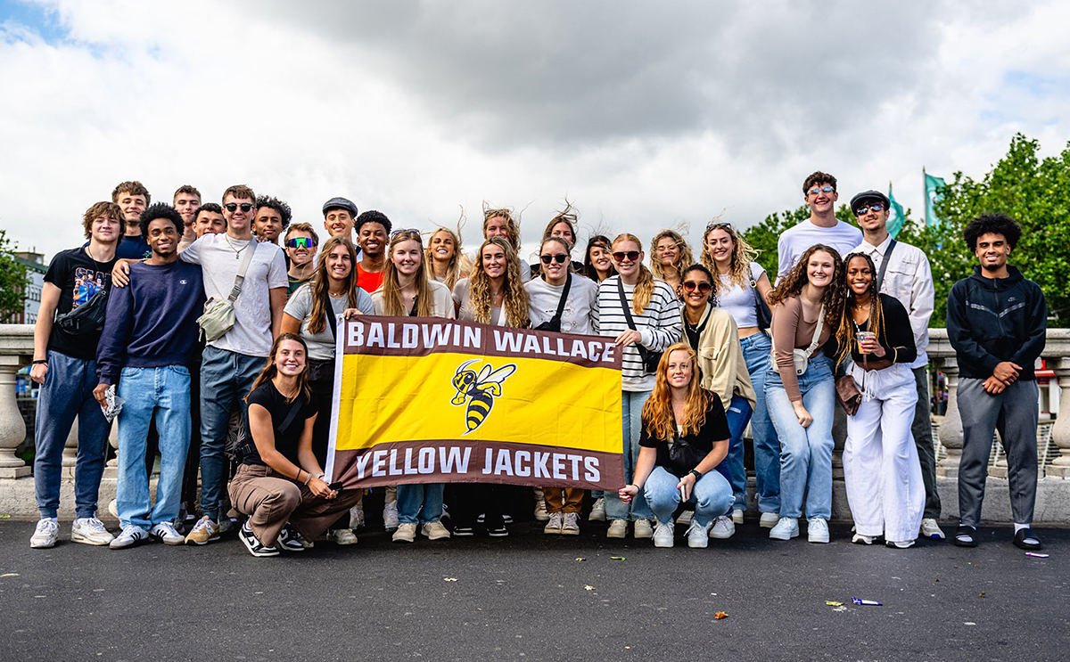 BW Yellow Jacket Basketball teams in Ireland